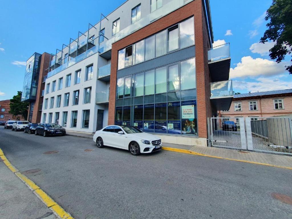 Katarina Apartments Пярну Экстерьер фото