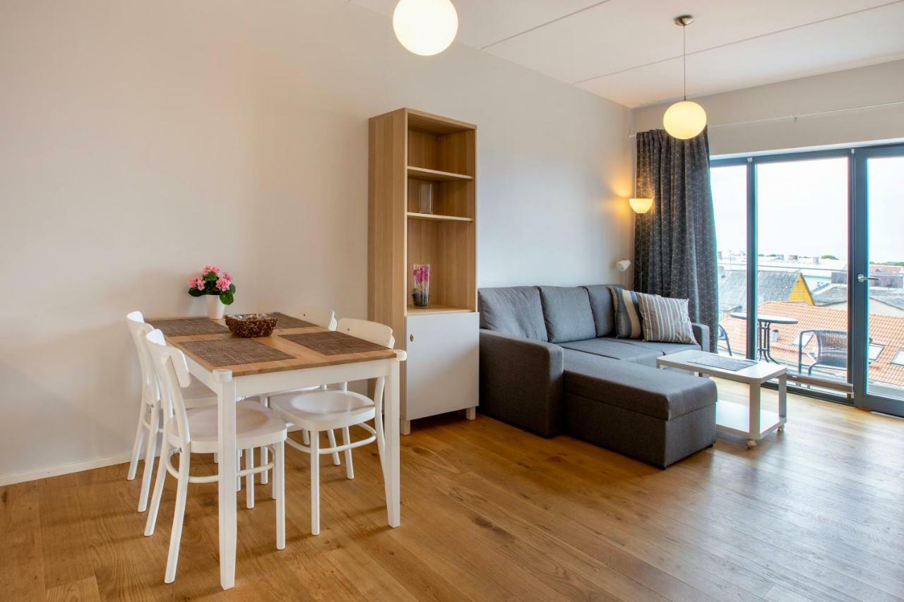 Katarina Apartments Пярну Экстерьер фото